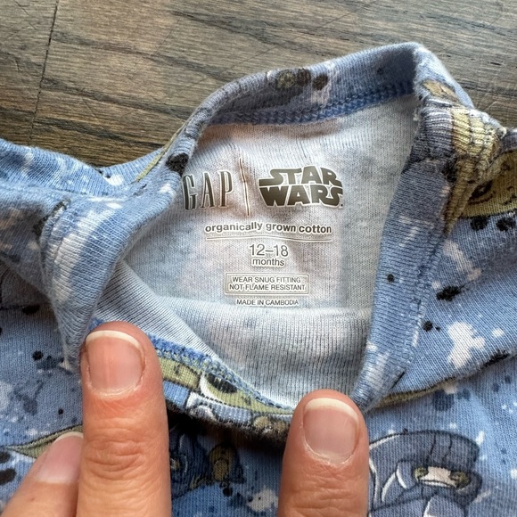 Gap Star Wars and city pajama bundle 12-18month - Picture 5 of 15